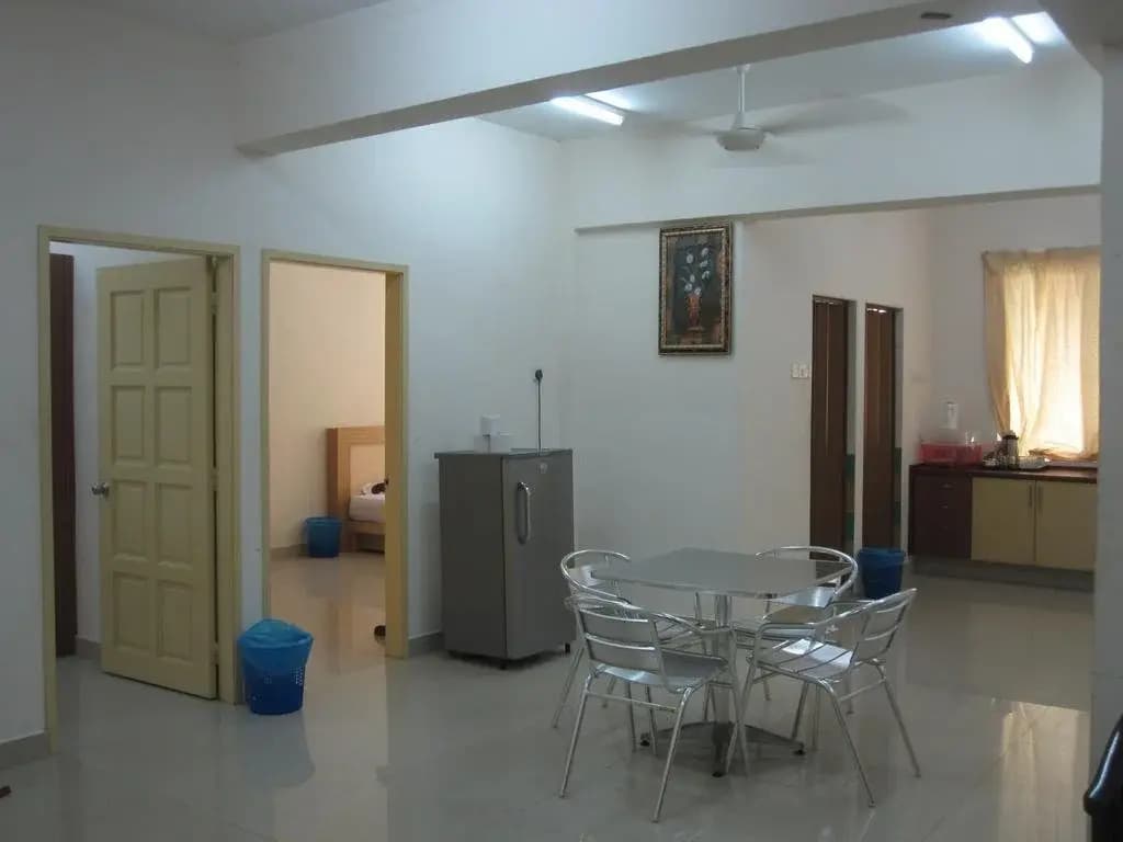 Wisma Pantai Apartment - photo 7