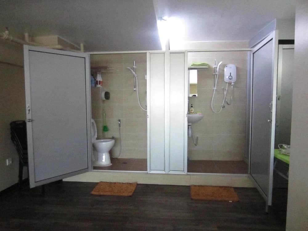 The CEO Executive Suites - photo 7