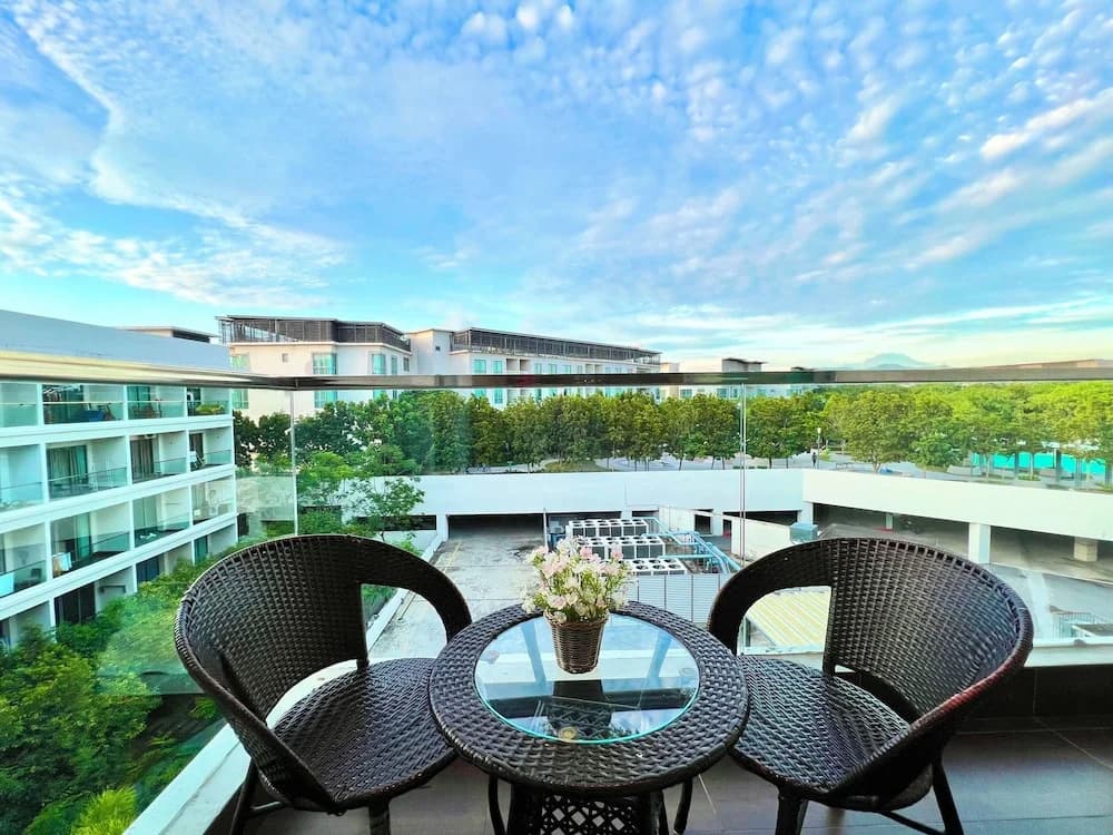 Capital O 90992 iStay - The Loft Imago - photo 9
