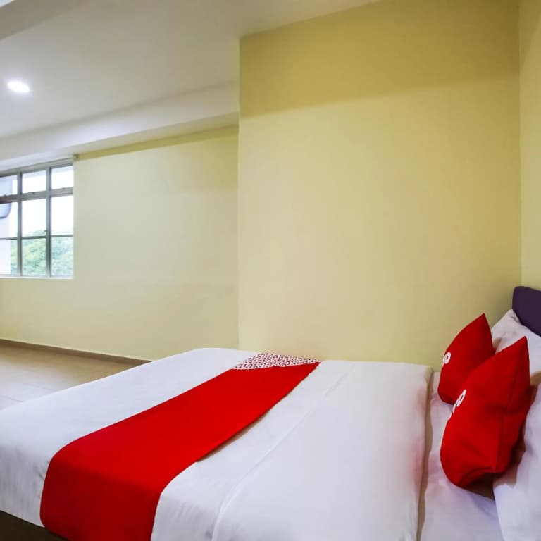 OYO 89585 Hotel Happy Inn - photo 29