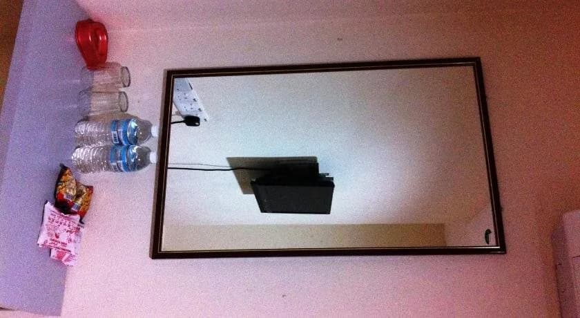 Rez Motel - photo 4