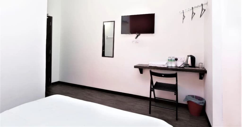 Madras Hotel - photo 3