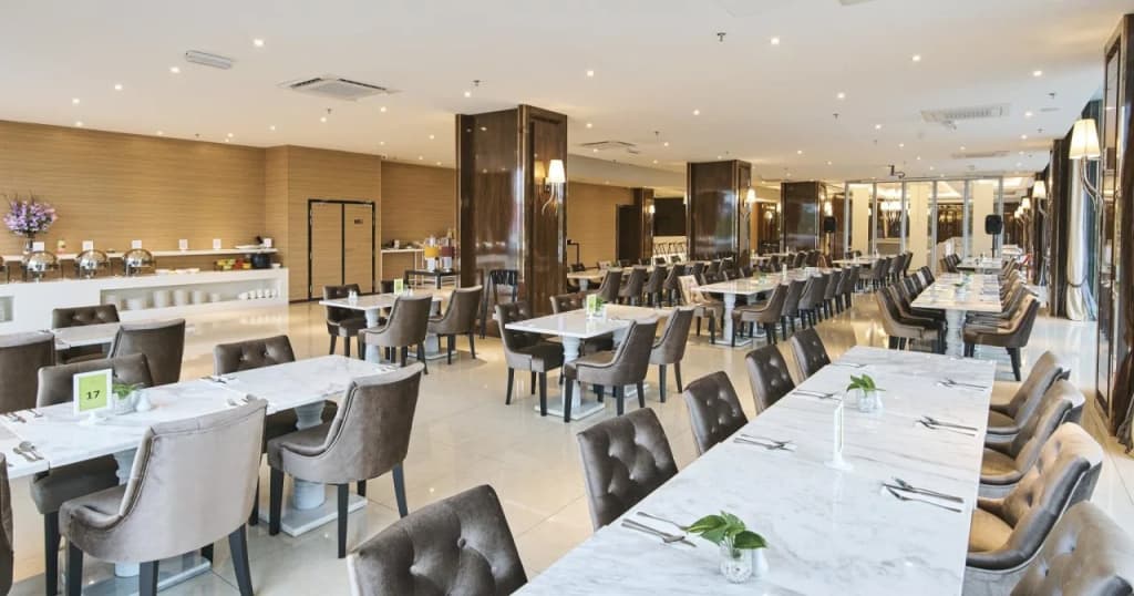 Avenue Garden Hotel - photo 22