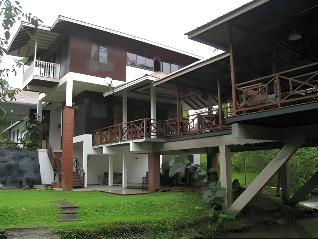 Slagon Homestay - photo 14