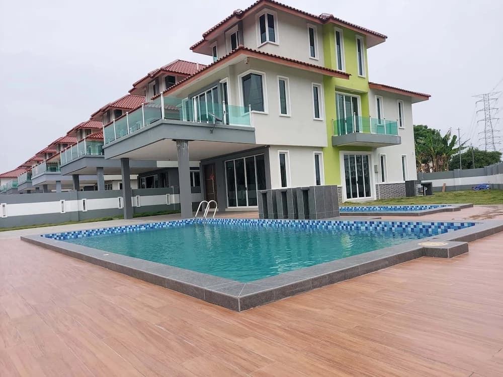 Alpine PD Taman Kiara 2 Homestay - photo 13