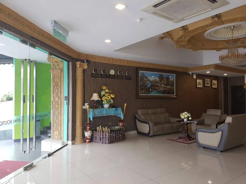 The Grand Orange World Hotel - photo 2