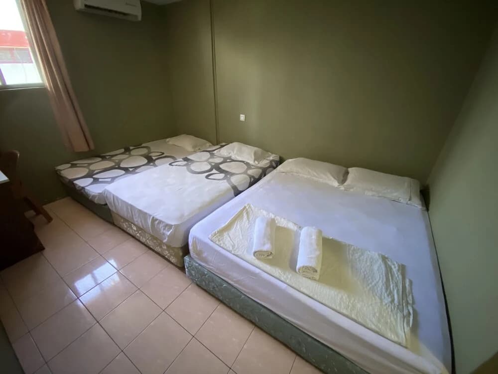 SPOT ON 89863 Hotel Fah Fah - photo 2