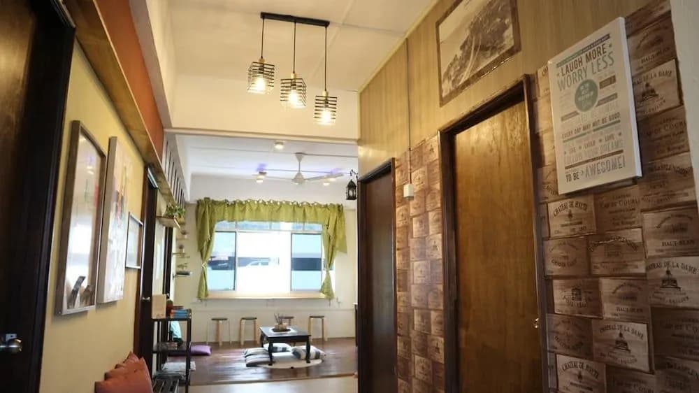 EB2 Hostel - photo 1