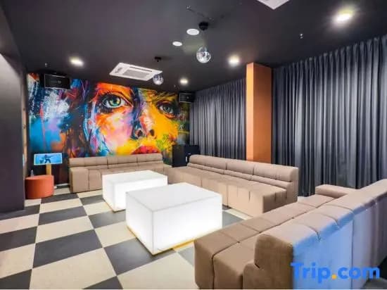 Stallionz Premium Suites - photo 1