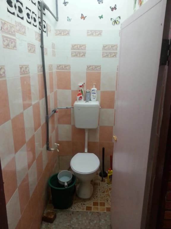 Homestay Aircond Pantai Timur Chalet Guest House Kak Mah - photo 7