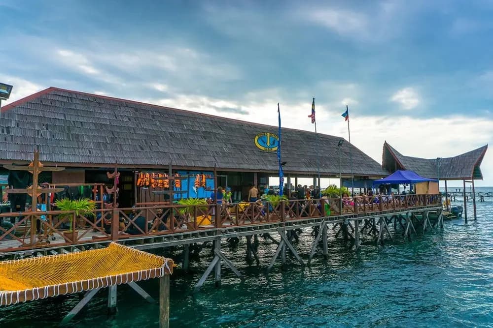 Borneo Divers Mabul Resort - photo 11