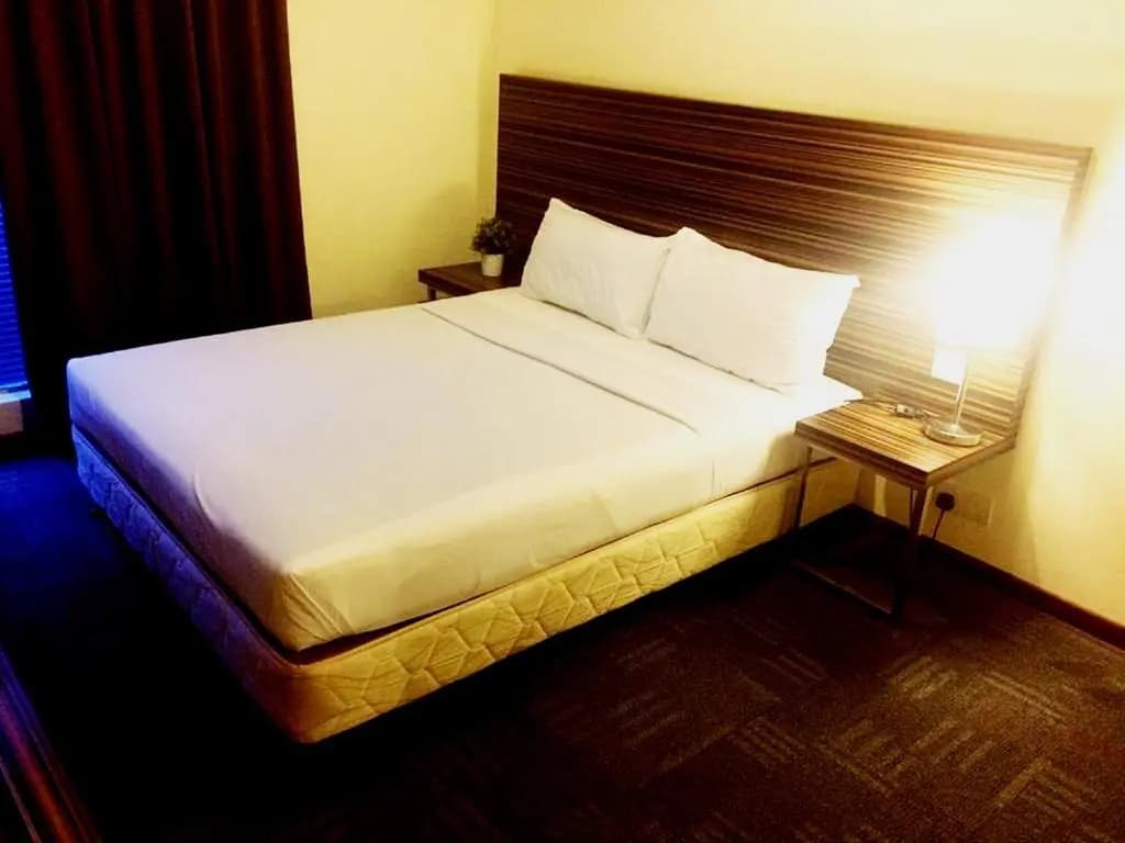 Hotel Sara's Inn Shah Alam - photo 3