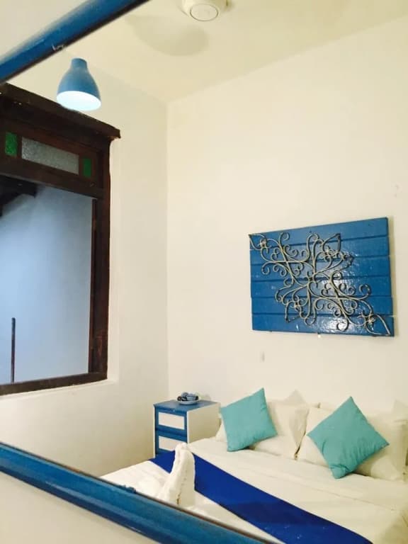 Fifty Six Guest House - Hostel - photo 6