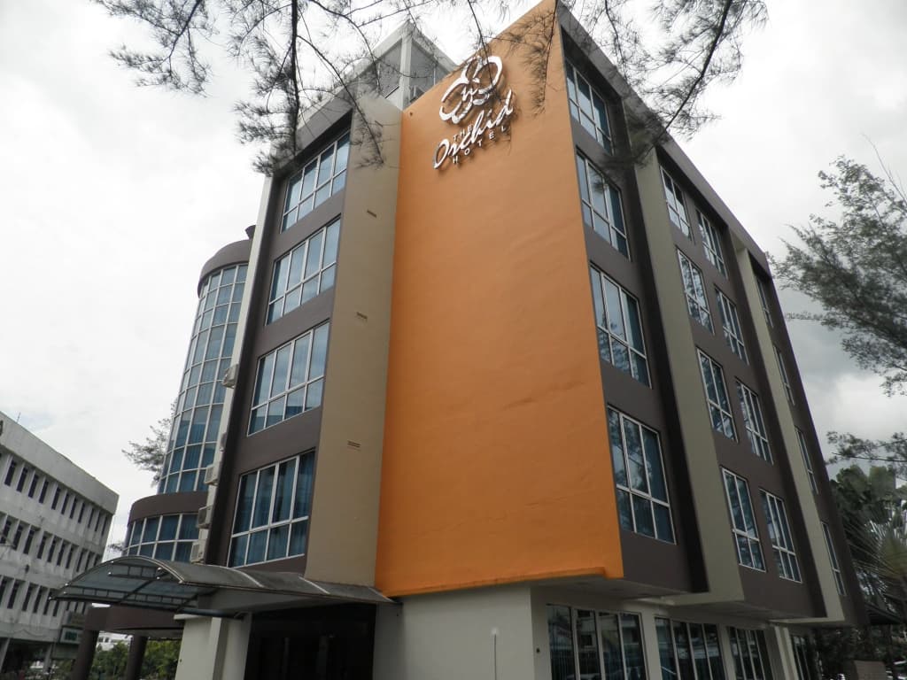 The Orchid Hotel - photo 4