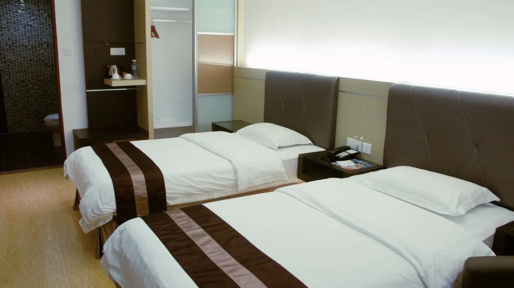 Kingsley Hotel - photo 4