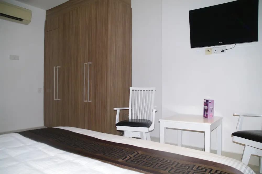 D'Esplanade City View Apartment - photo 4