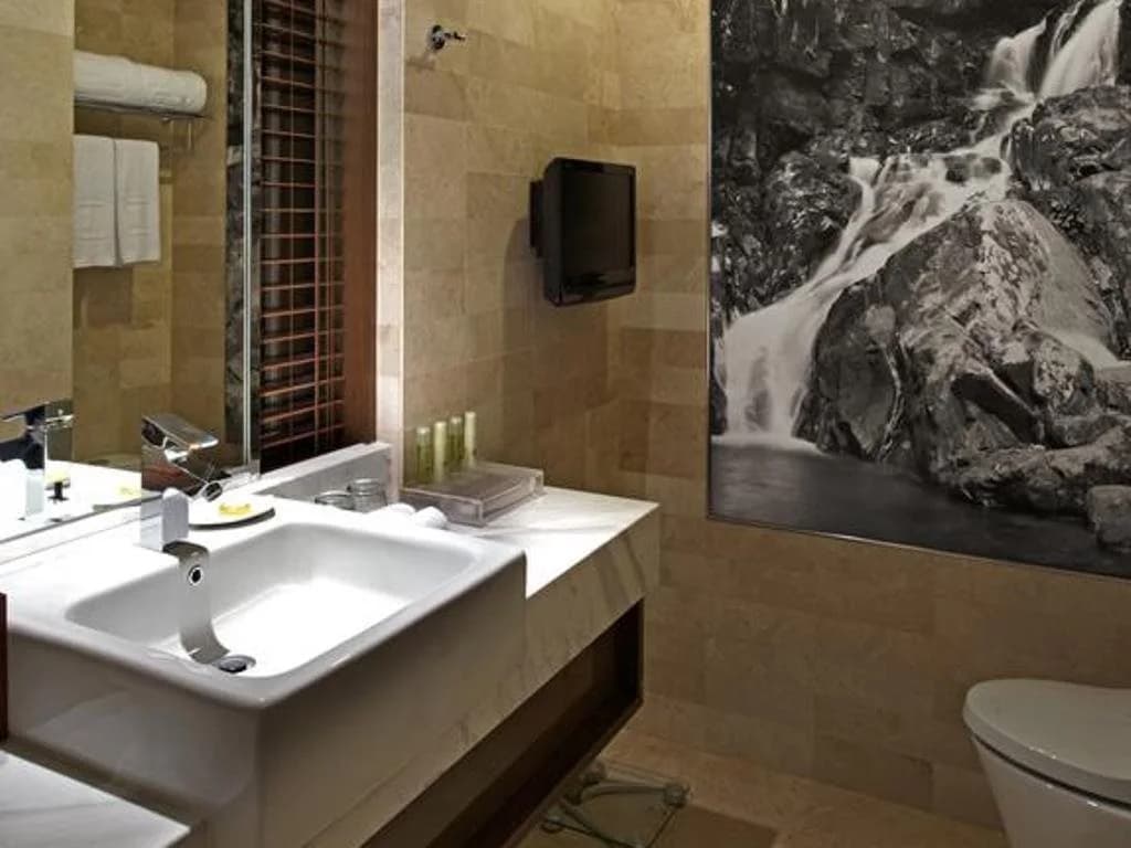 GTower Hotel - photo 8