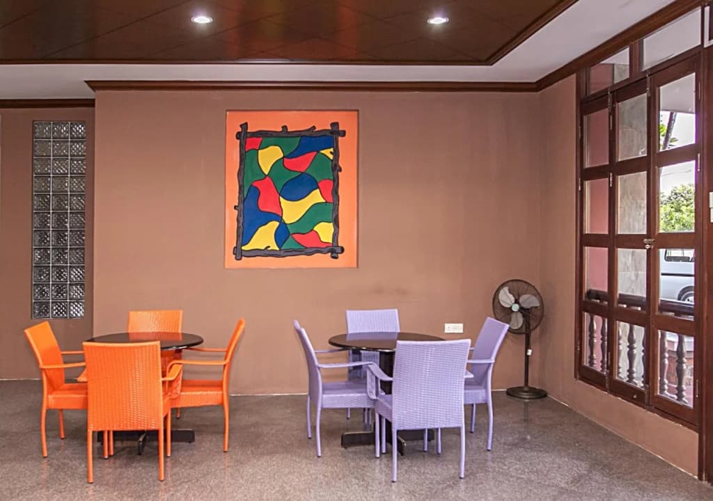 OYO 564 Y Hotel - photo 15