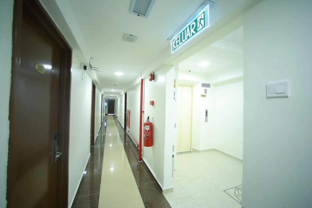 Hotel Gulshan - photo 12
