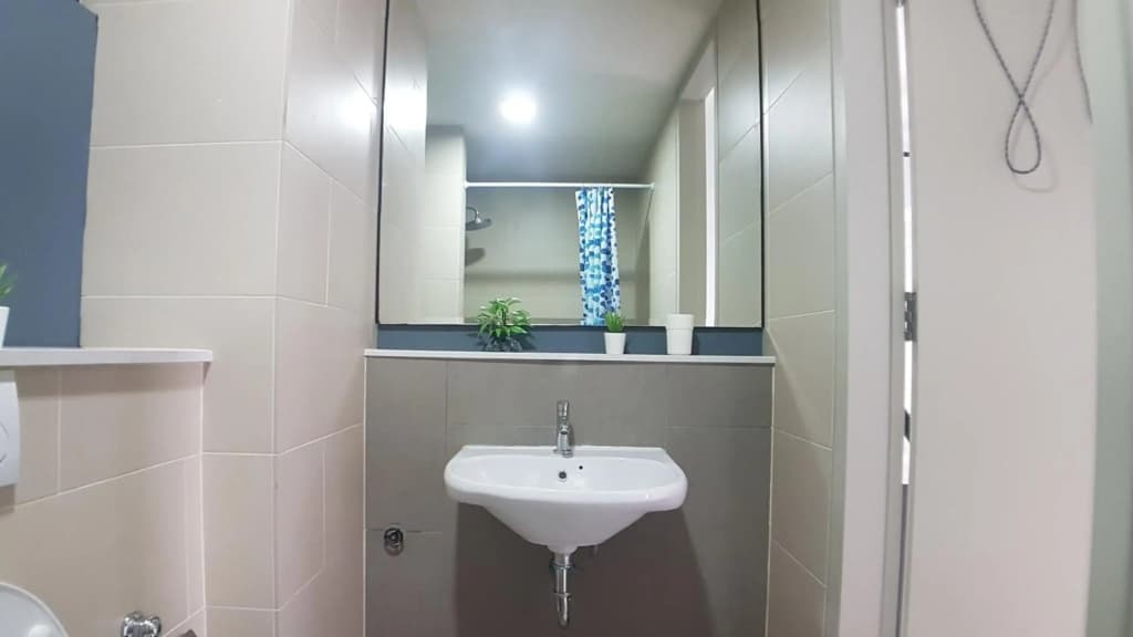 Tamarind Suites by Kroll Home2stay with UNIFI TV Wifi 1 Bedroom Apt - photo 5