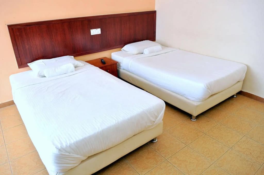 King's Hotel Kuantan - photo 6