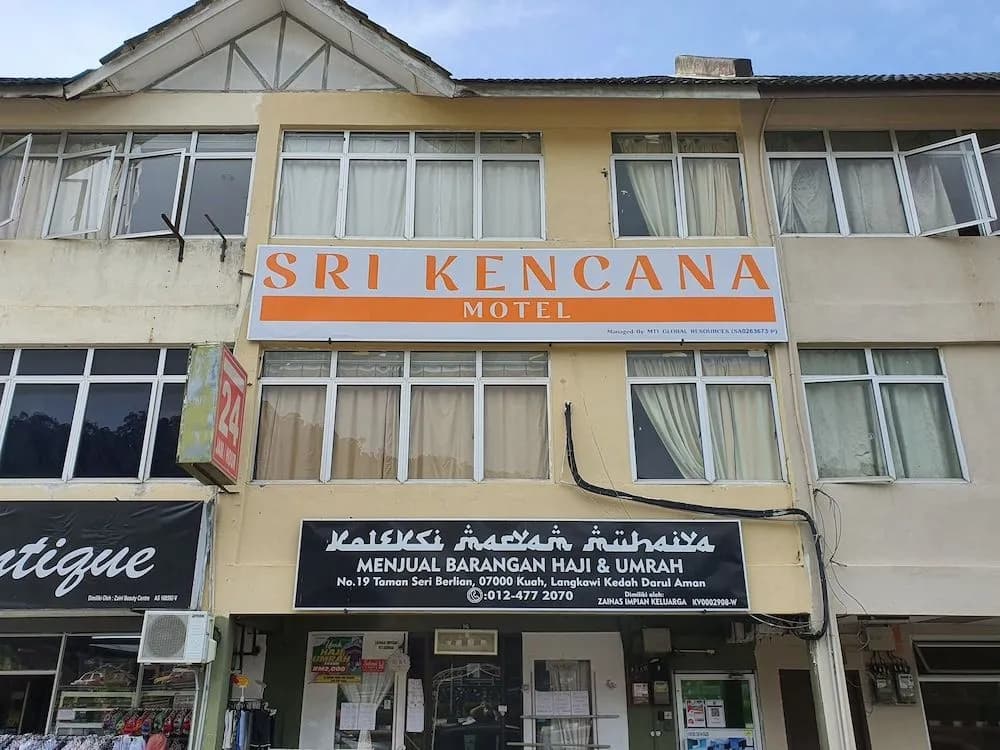 Sri Kencana Motel - photo 4