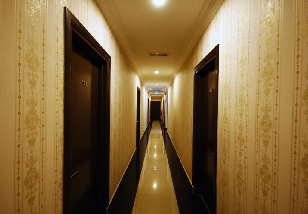 Hotel D' Bayou - photo 8
