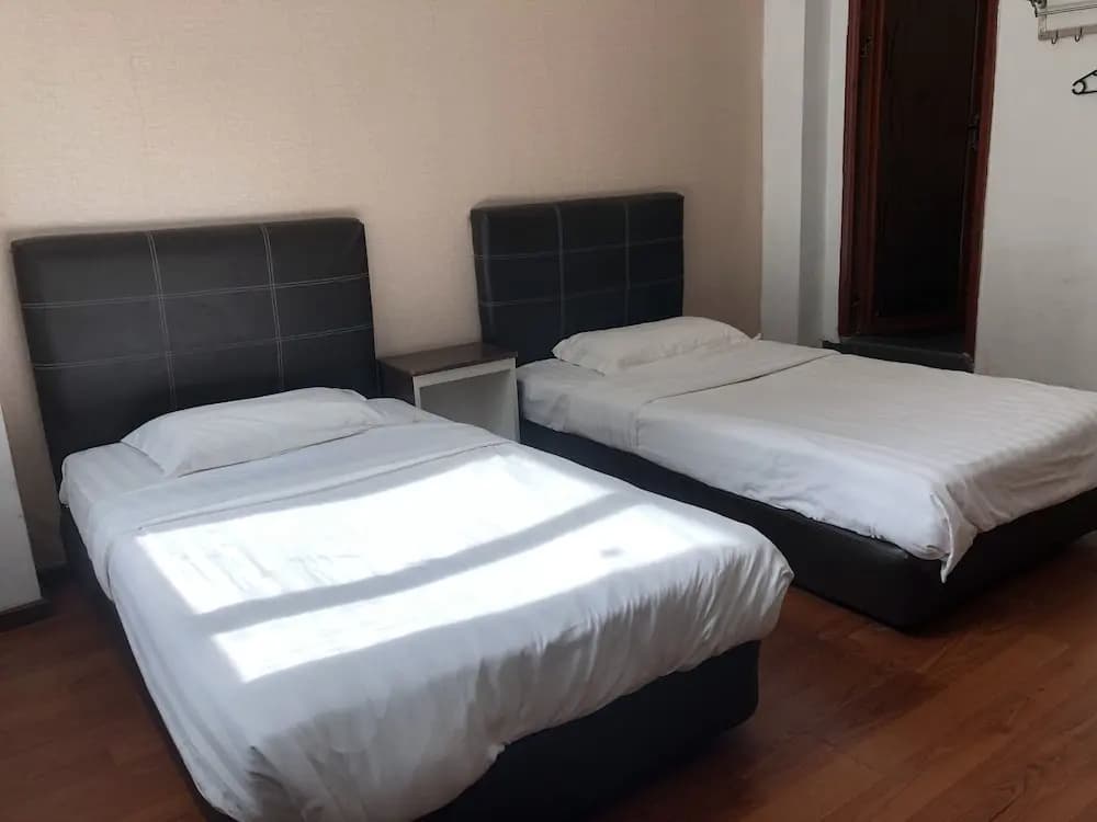 OYO 90668 Joy Inn - photo 2