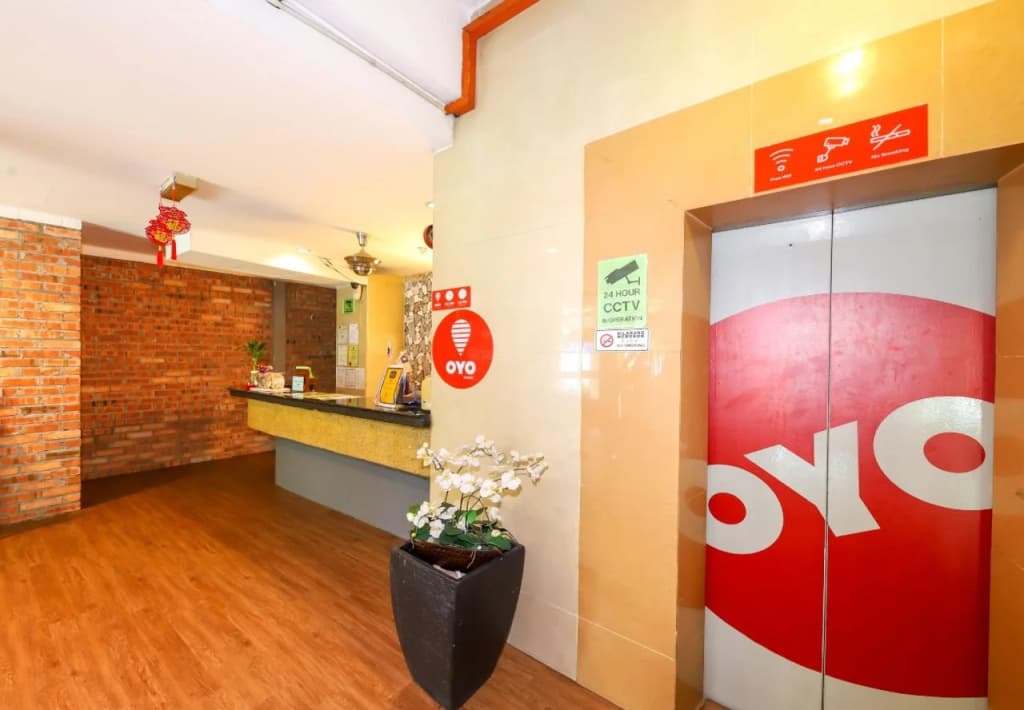 OYO 252 Lotus Hotel - photo 11