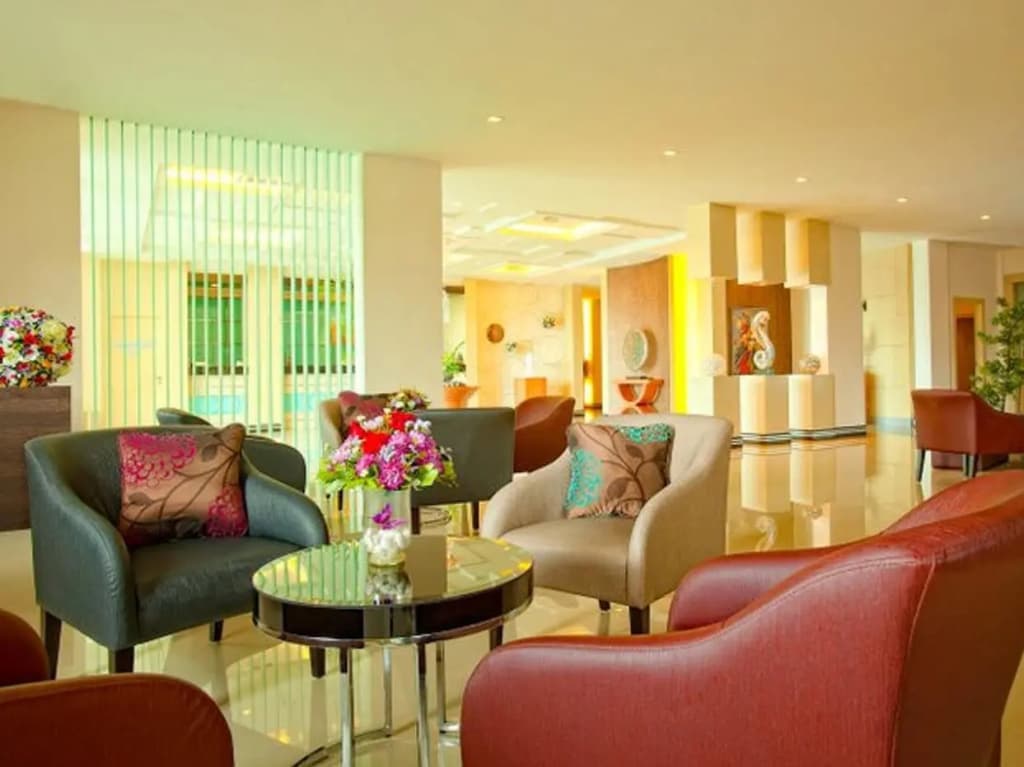 Blanco Apartment Hotel - photo 2