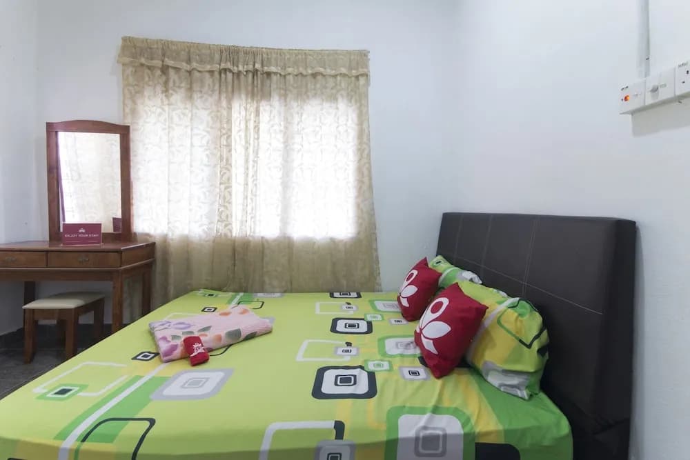 ZEN Home Nabil Nabila Homestay - photo 13