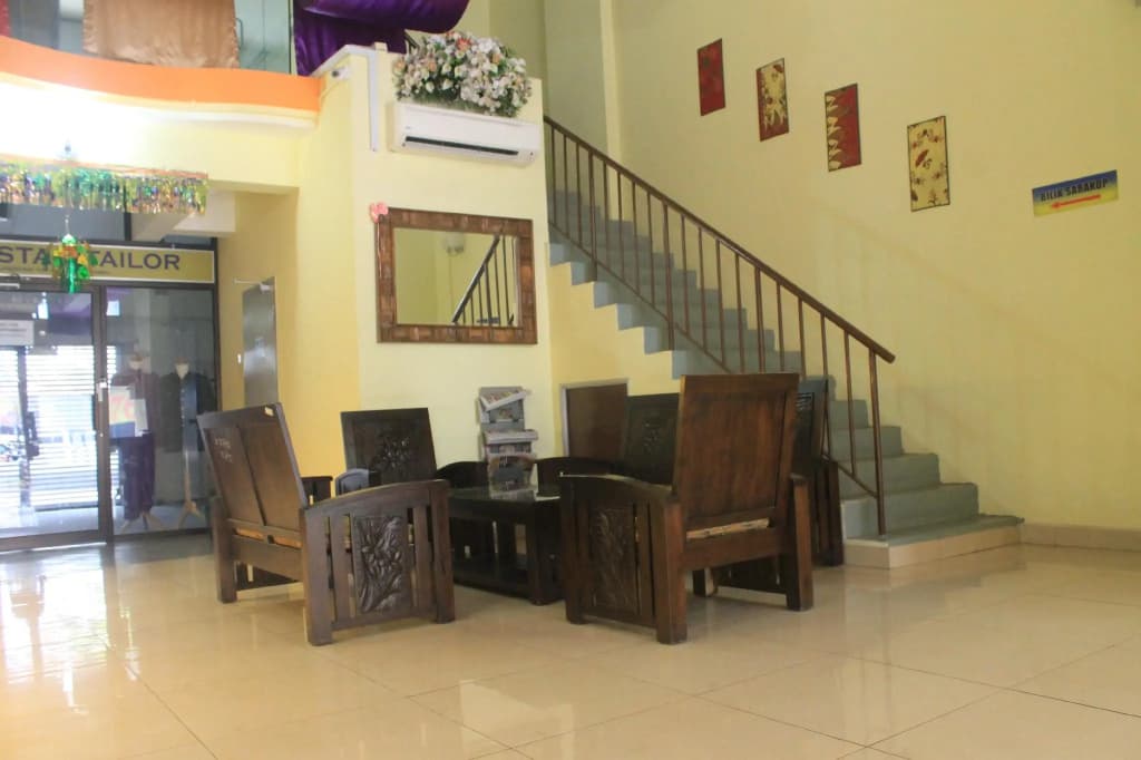 Sun Inns Hotel KopKastam Kelana Jaya - photo 2