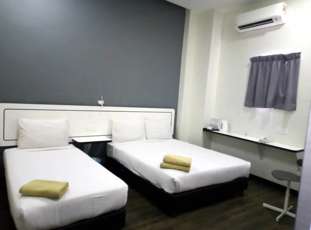 Hotel Zamburger Shah Alam - photo 3