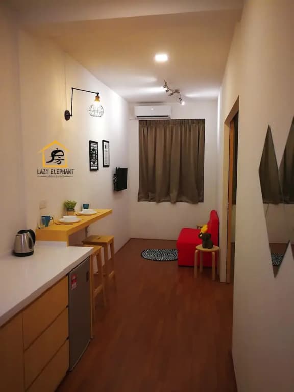 Lazy Elephant Guesthouse - photo 15