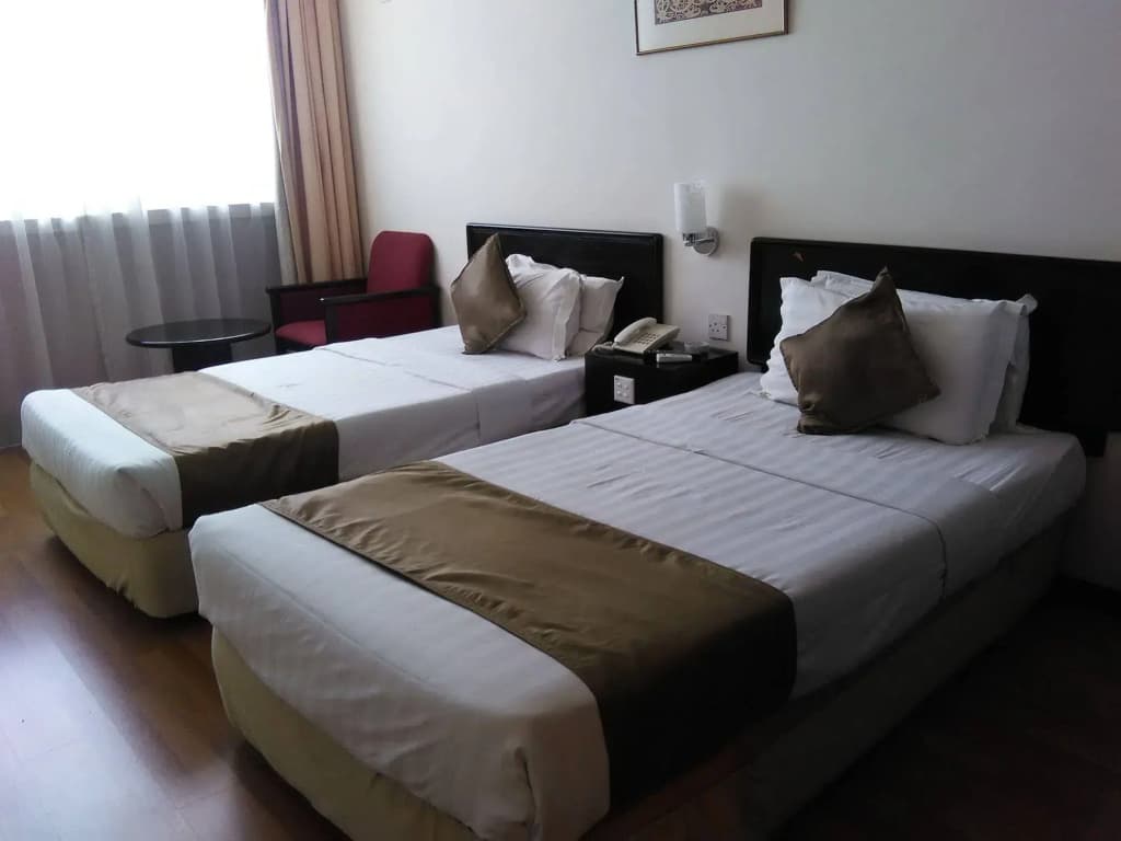 Telang Usan Hotel - photo 4