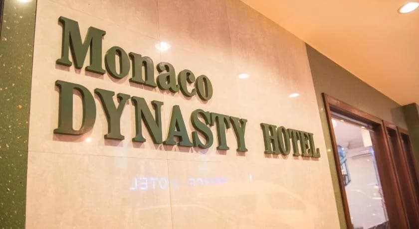 Istana Monaco Hotel - photo 28