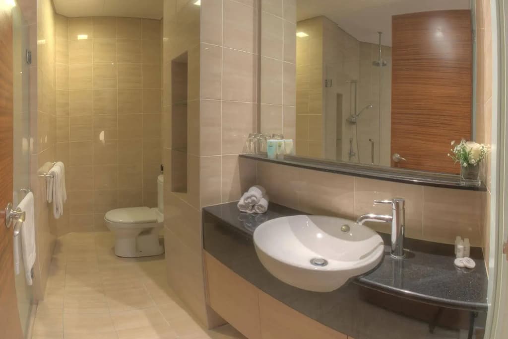 Golden Triangle Suites by Mondo - photo 8