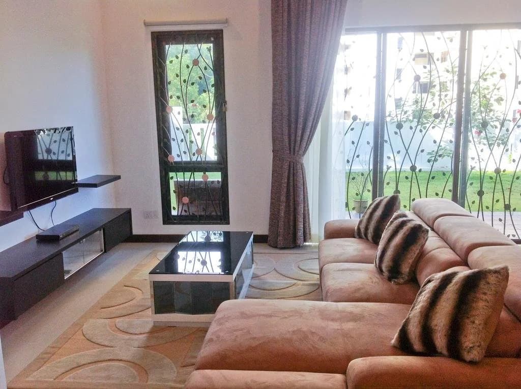 Bayu Ferringhi Villa - photo 1