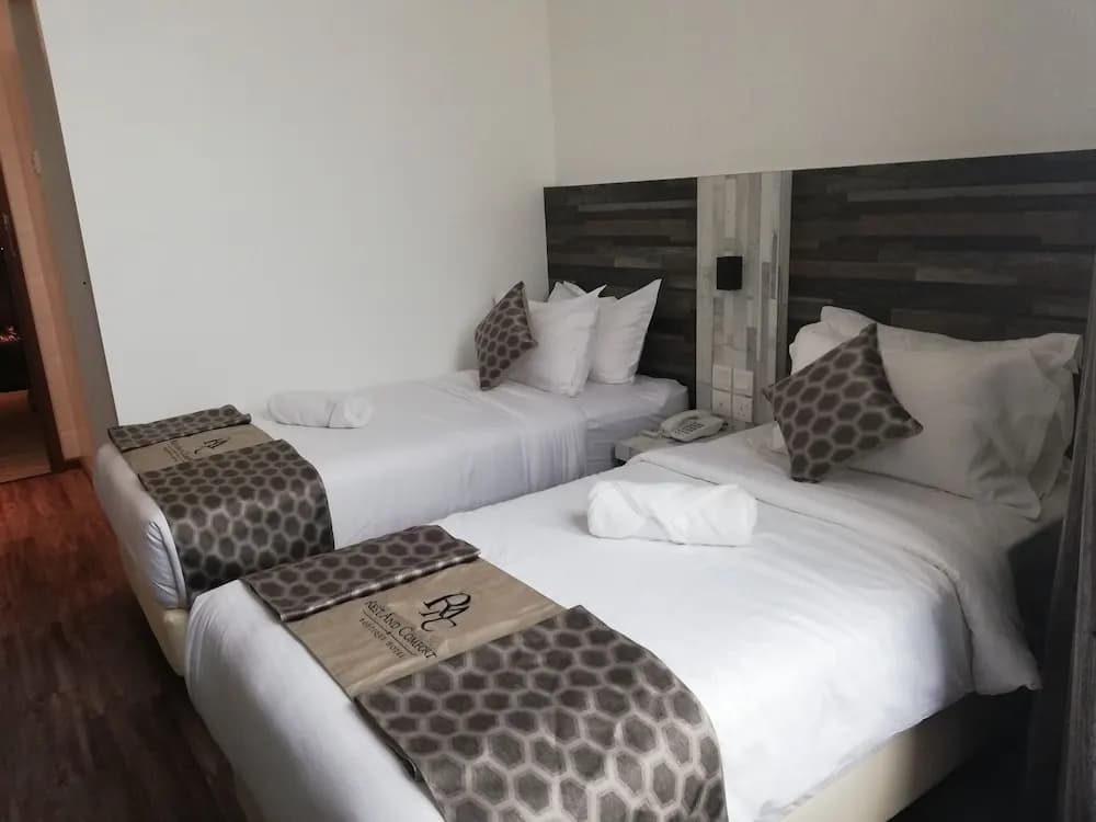 Rest and Comfort Boutique Hotel - photo 4