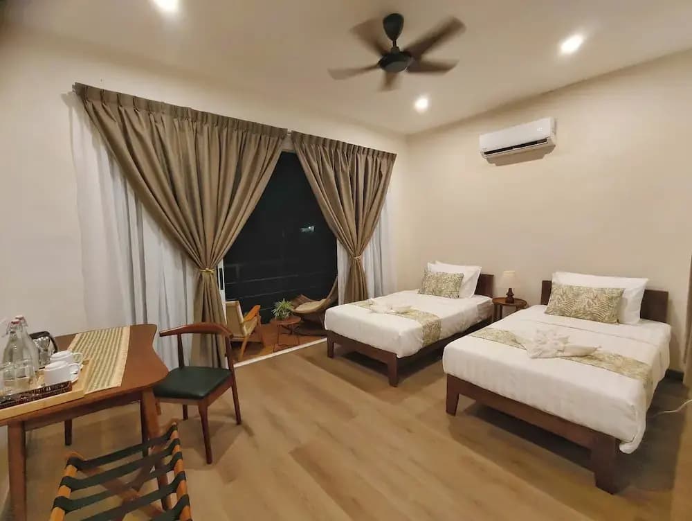 Borneo Nature Lodge 2 - photo 2