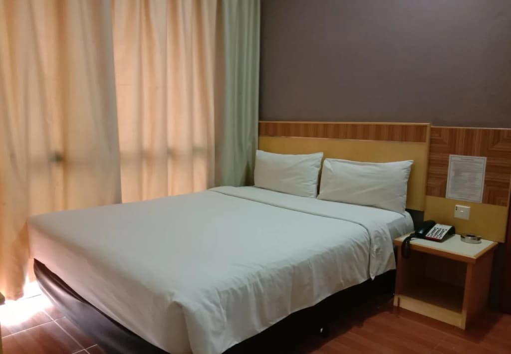 Houz Inn - photo 3