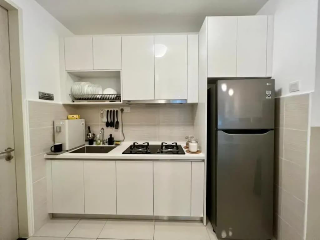 KLCC Legasi Kg Bharu muslim homestay facing unblock view and walking distance to Twin Tower, LRT train next to building - photo 27