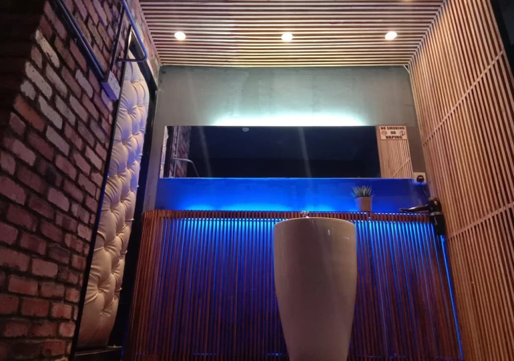 Bunker Hotel & Restaurant - photo 16
