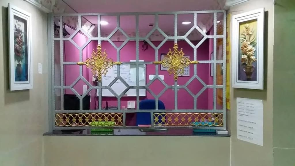 Kajang Star Hotel - photo 1