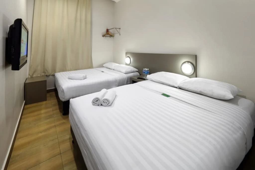 Tune Hotels - 1 Borneo, Kota Kinabalu - photo 5