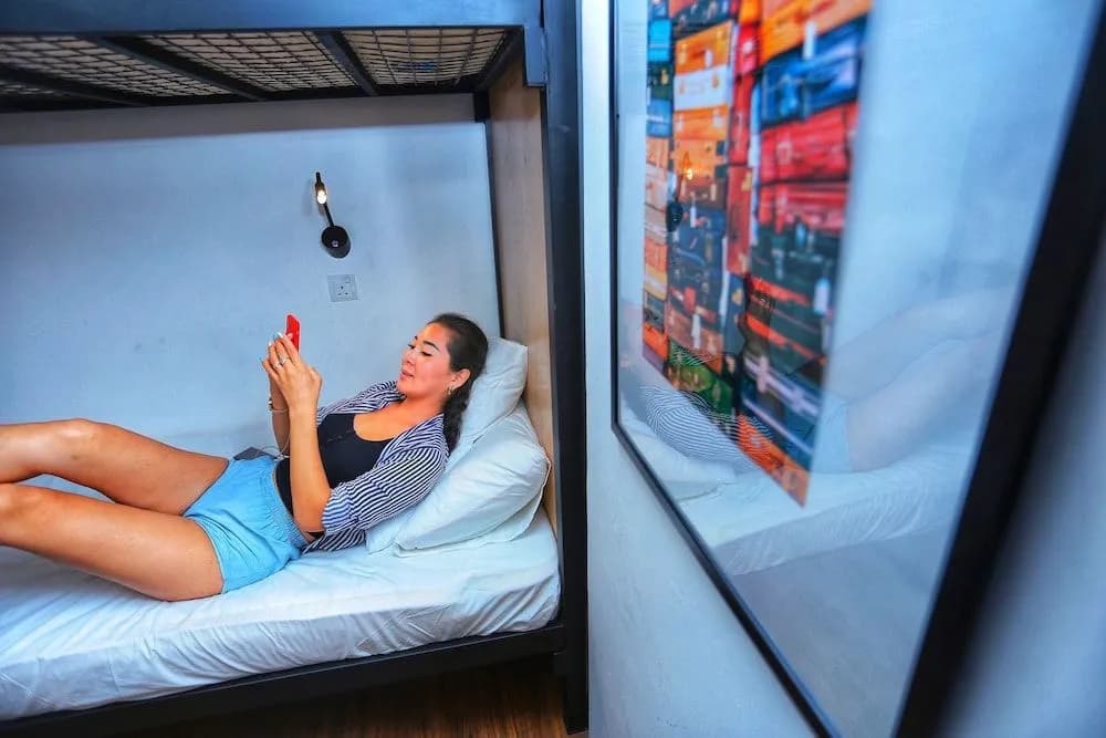 The Bedpackers Hostel - photo 15