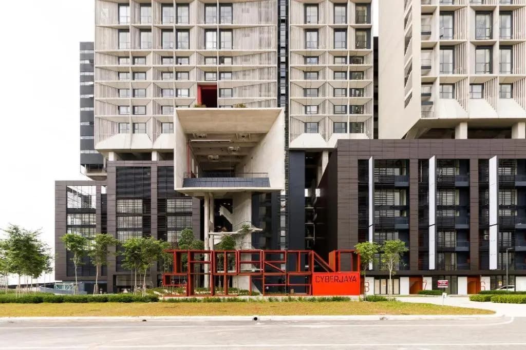 9am-5pm, SAME DAY CHECK IN AND CHECK OUT, Work from Home, Comfy & Quiet Tamarind Suites-Cyberjaya by Flexihome-MY, - photo 20