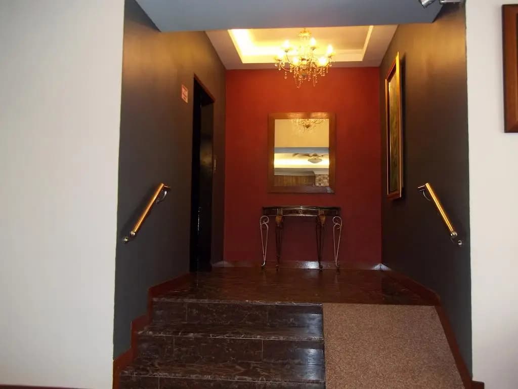 D Eastern Hotel - photo 16