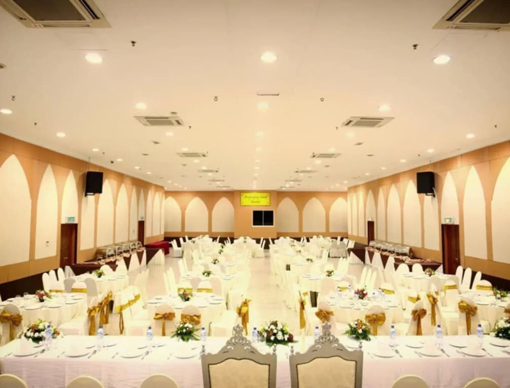TH Hotel Kelana Jaya - photo 19