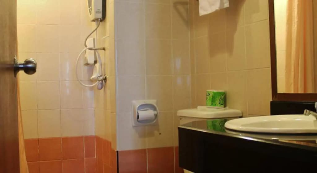 The Krystal Suites Penang - photo 8